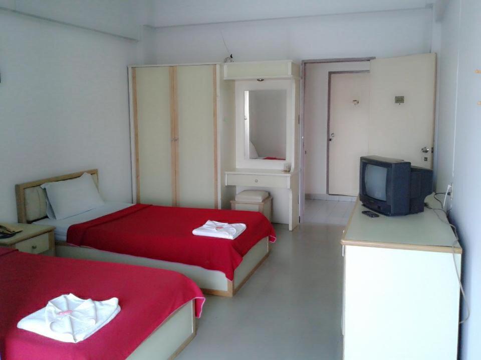 M In Korat Service Apartment Nakhon Ratchasima Extérieur photo